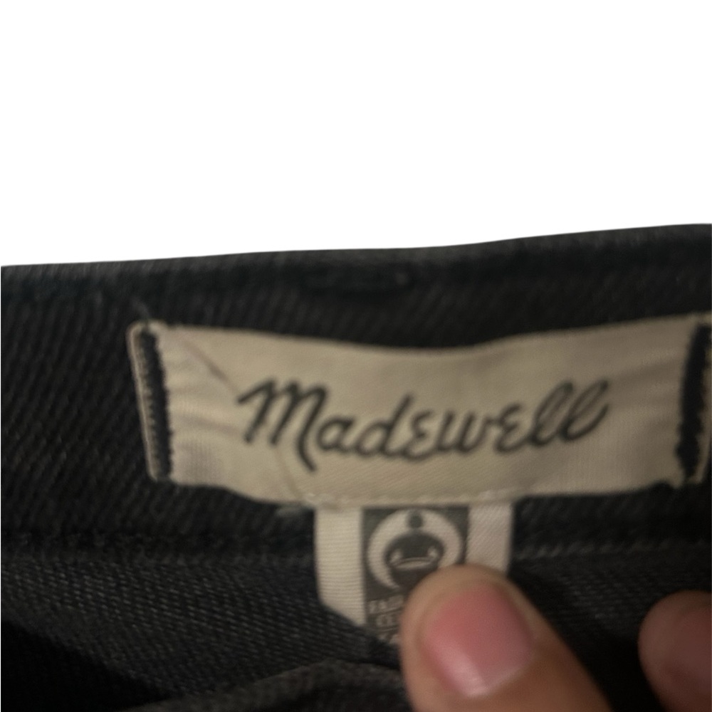Madewell Mid-Rise Kick out jeans Armand Wash size 26. - Picture 6 of 9